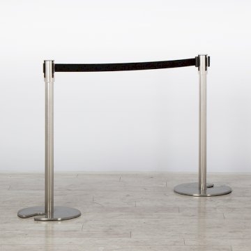 Black Stretch Barrier