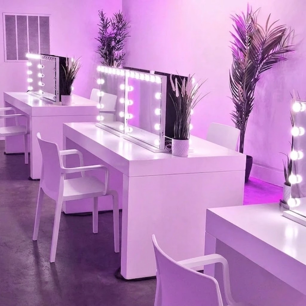 Makeup Station