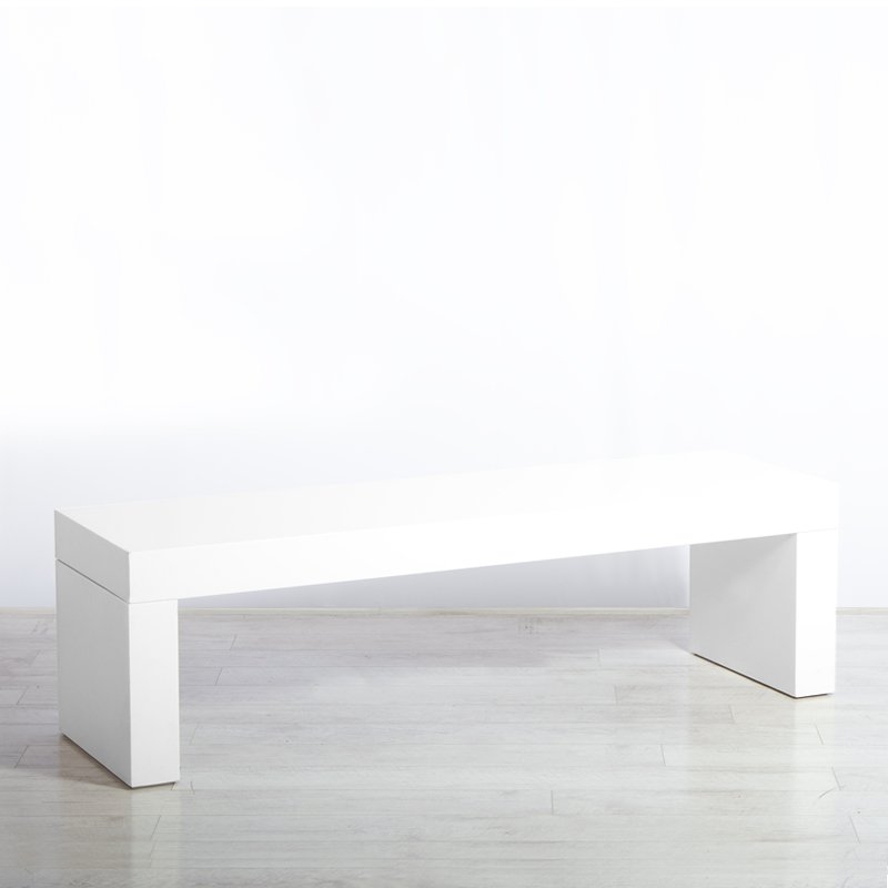 Tavola Exhibition Bench (1600 x 460)