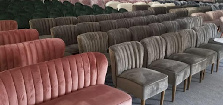 Using Sofas for Perfect Seating Areas at Your Event Using Sofas for Perfect Seating Areas at Your Event