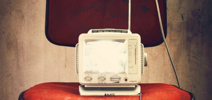 Make Chairs Beautiful with Covers & Bows Make Chairs Beautiful with Covers & Bows