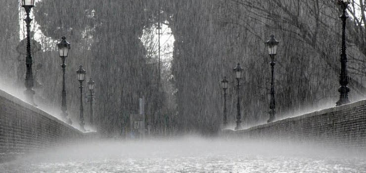 Rainy Days Won’t Stop Play! Rainy Days Won’t Stop Play!