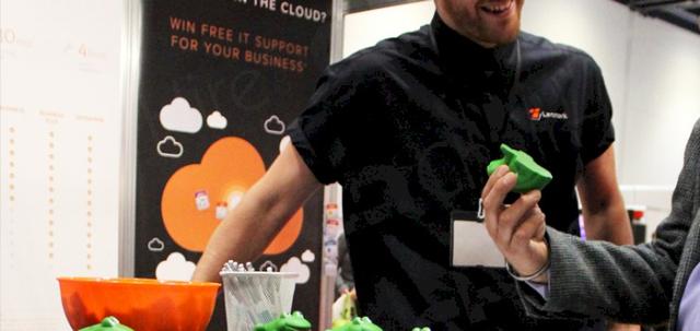 Business Show https://d1hcs5uofxldvl.cloudfront.net/chair-hire/article_additional/business-show-exhibition3/business-show-exhibition3-740x350.jpg - Technology partners meet the public and even the frogs obtain an introduction