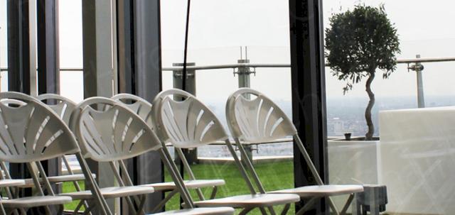 Corporate London Meetings https://d1hcs5uofxldvl.cloudfront.net/chair-hire/article_additional/corporate-meetings-6/corporate-meetings-6-740x350.jpg - Plenty of chairs for all attendees at your next meeting.