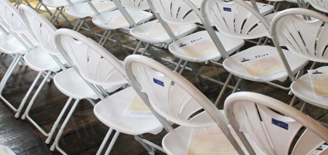 Presentation In The City https://d1hcs5uofxldvl.cloudfront.net/chair-hire/article_additional/presentation-in-the-city5/presentation-in-the-city5-740x350.jpg - Folding chairs provide lots of seating in smaller spaces.
