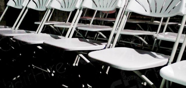 Underground Meetings https://d1hcs5uofxldvl.cloudfront.net/chair-hire/article_additional/underground-meetings-2/underground-meetings-2-740x350.jpg - Underground or overground - meetings can take place almost anywhere. We're always prepared.