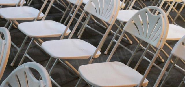 White Folding Chair https://d1hcs5uofxldvl.cloudfront.net/chair-hire/article_additional/white-folding-chair5/white-folding-chair5-740x350.jpg - White folding chairs for quick, modern looking seating.