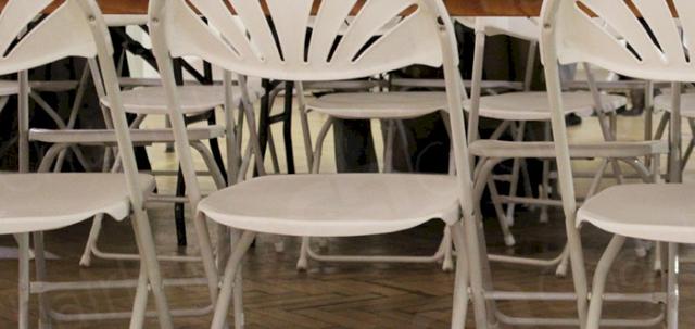 Wine Conference https://d1hcs5uofxldvl.cloudfront.net/chair-hire/article_additional/wine-conference-and-furniture-hire3/wine-conference-and-furniture-hire3-740x350.jpg - Folding fan back chairs for all events