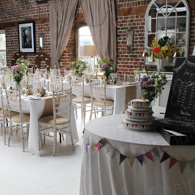 Your Wedding https://d1hcs5uofxldvl.cloudfront.net/chair-hire/article_additional/your-wedding-with-chair-hire4/your-wedding-with-chair-hire4.jpg - Bunting adds to the party atmosphere.