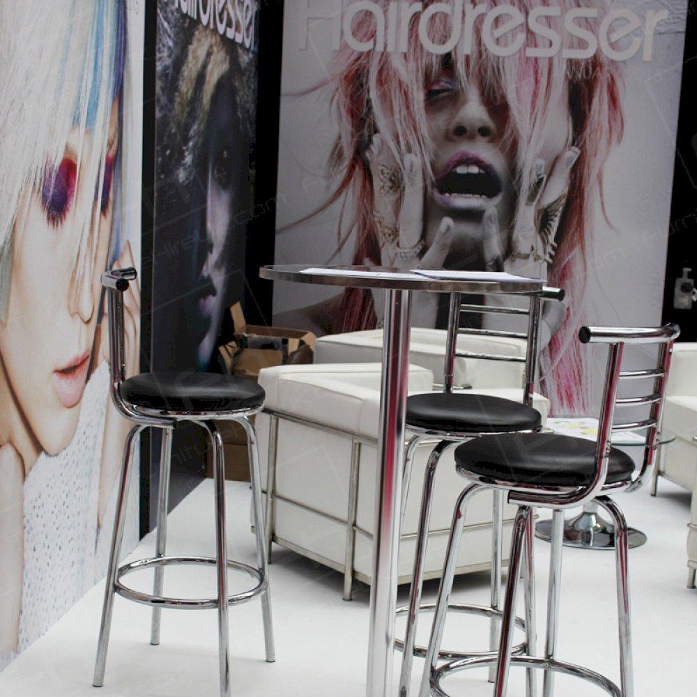 A selection of seating adds versatility to booths.