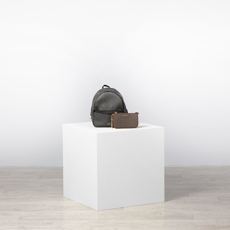 Plinth Hire 600x600x600h