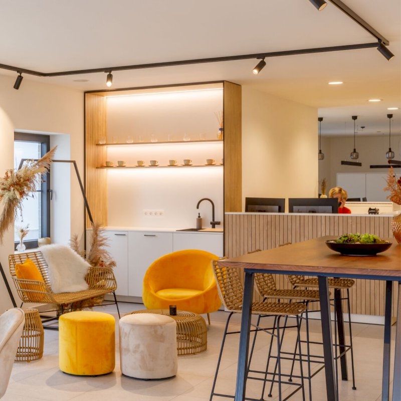 Miami Bar Stool - Natural