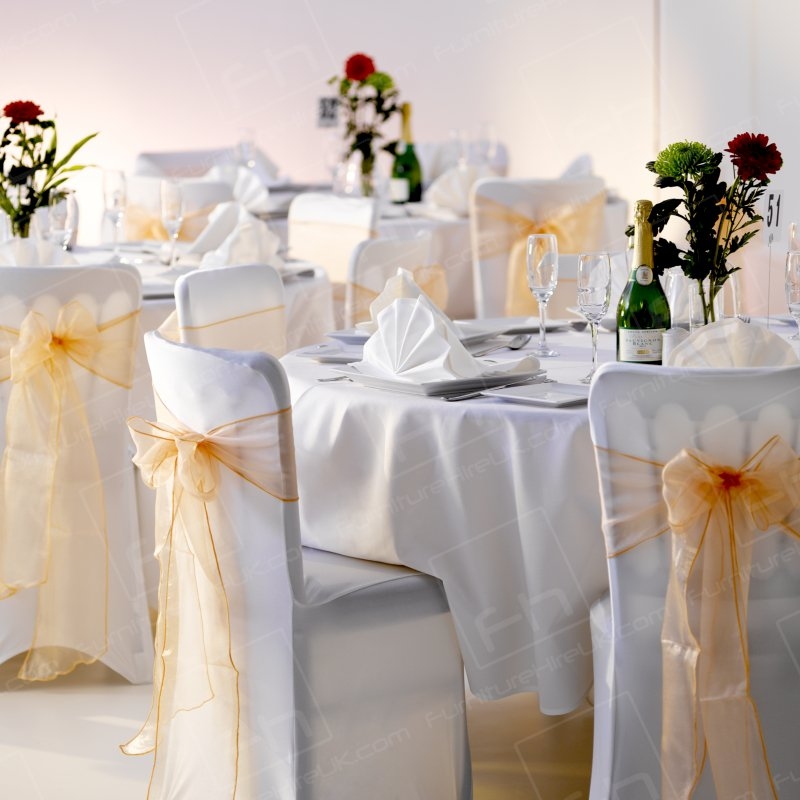 4ft Round Table Cloth - White