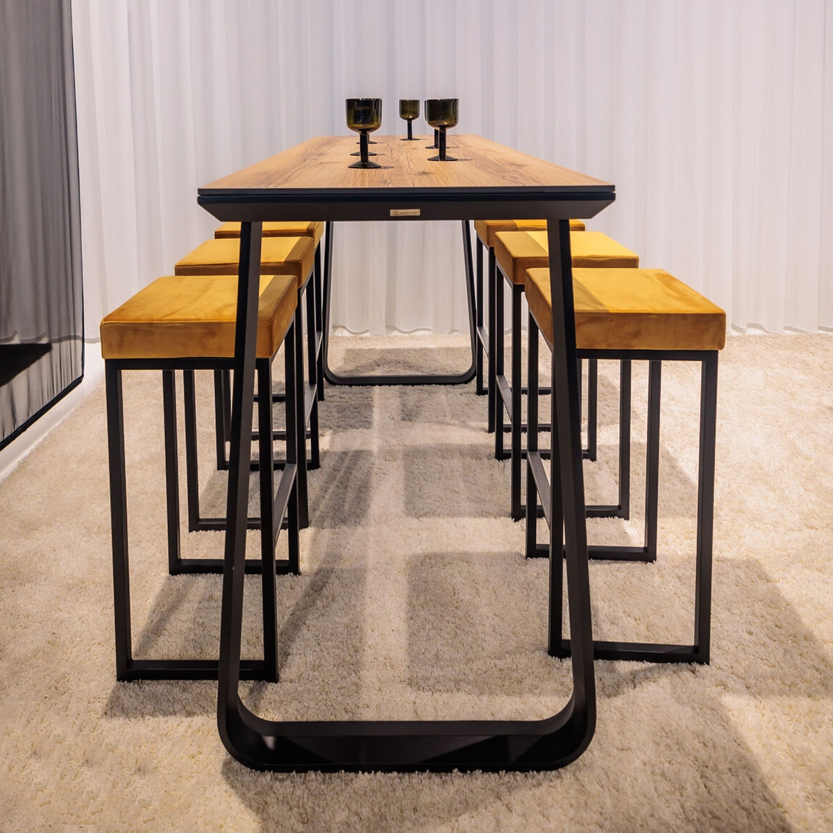 Utah Double Poseur Table - Black Base Natural Oak Top