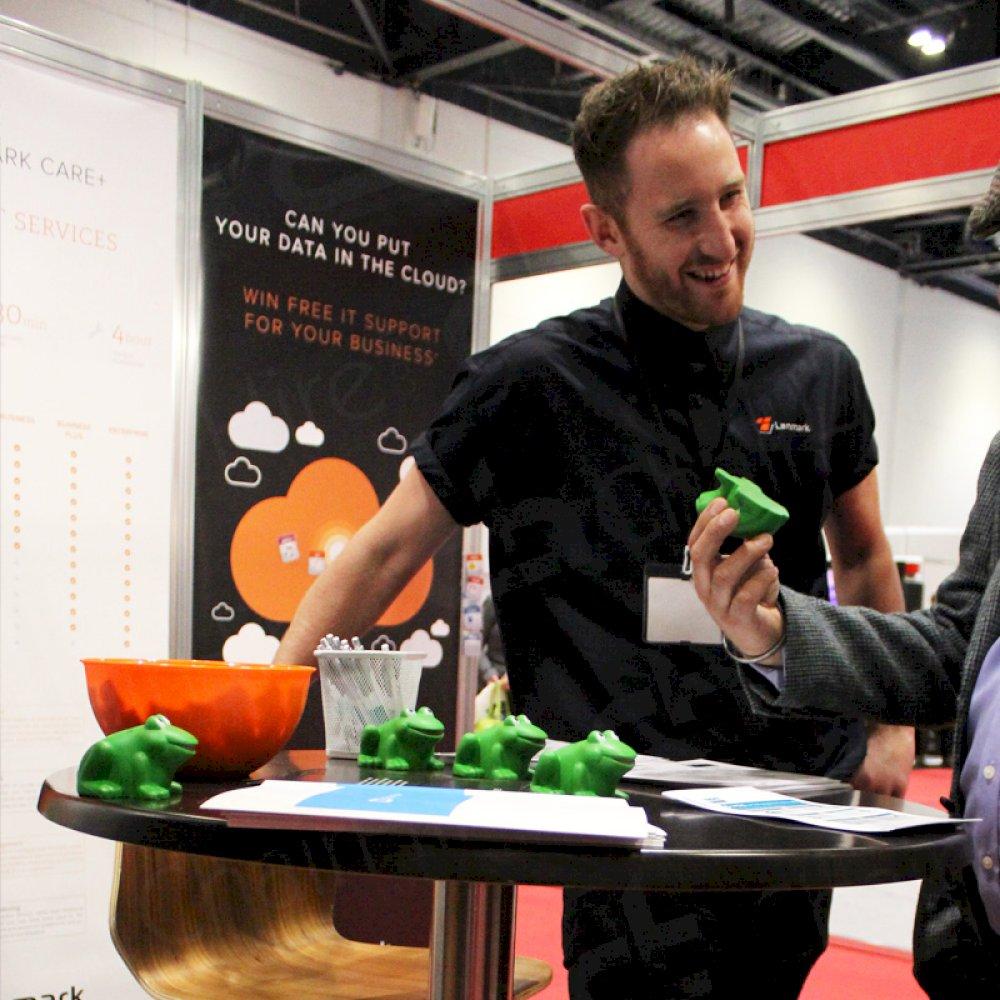 Technology partners meet the public and even the frogs obtain an introduction