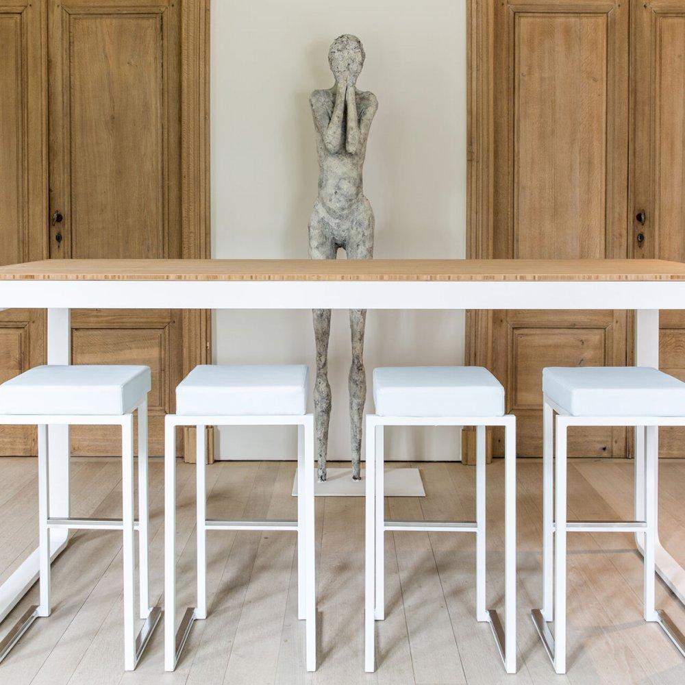 Featured: Utah white poseur table with Nevada white stools, white pad.